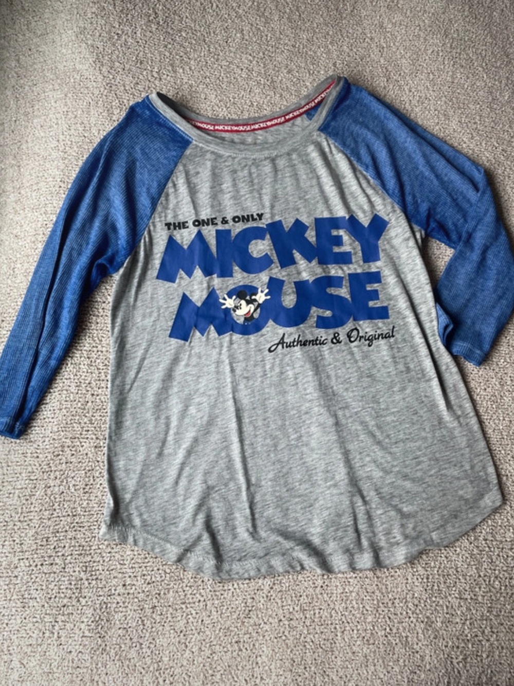 Disney Parks Mickey Mouse T-Shirt - size L
